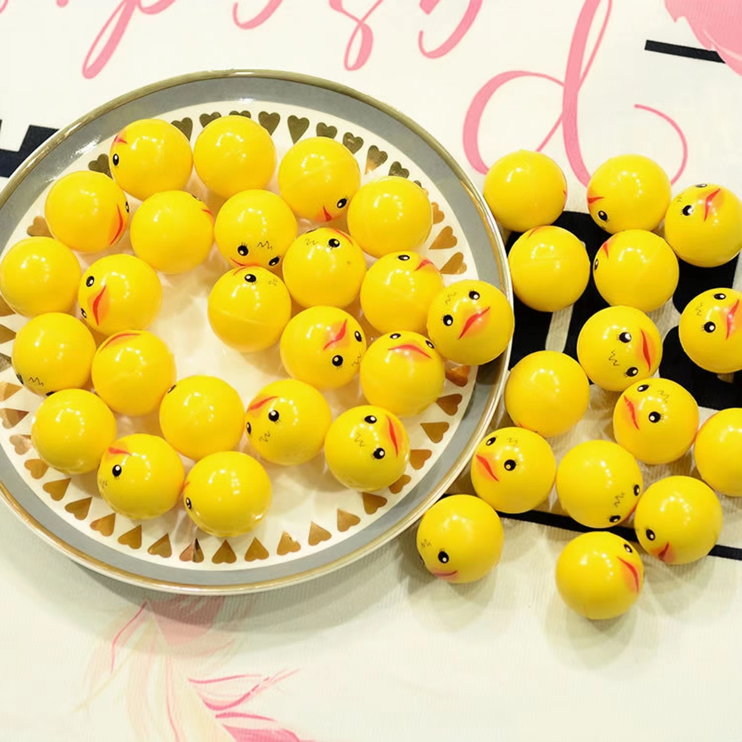 32 mm stuiterende ballen plast - Party Games Egg recensie en prijs